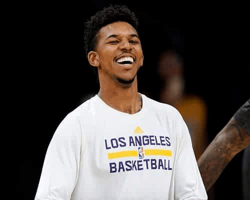 孔蒂：从赛季开始我们就一直在追赶，缺兵少将的情况太多了（孔蒂：自赛季开打一路苦追，阵容不整与人员短缺屡屡发生）