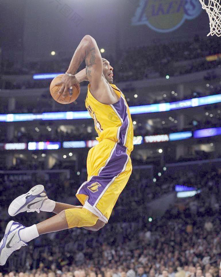 球员赛后道歉，细节感动球迷（赛后球员致歉，暖心细节打动球迷）