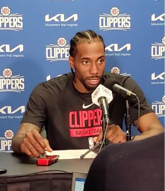 跟队记者：米兰球员去国家队受伤然后缺席的循环必须停止（随队记者：米兰球员在国家队屡受伤、回俱乐部屡缺阵的怪圈该结束了）