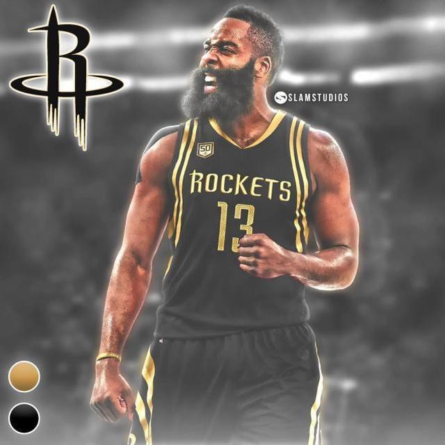 中场一脚直塞把后防撕开了（中场一记直传洞穿防线）