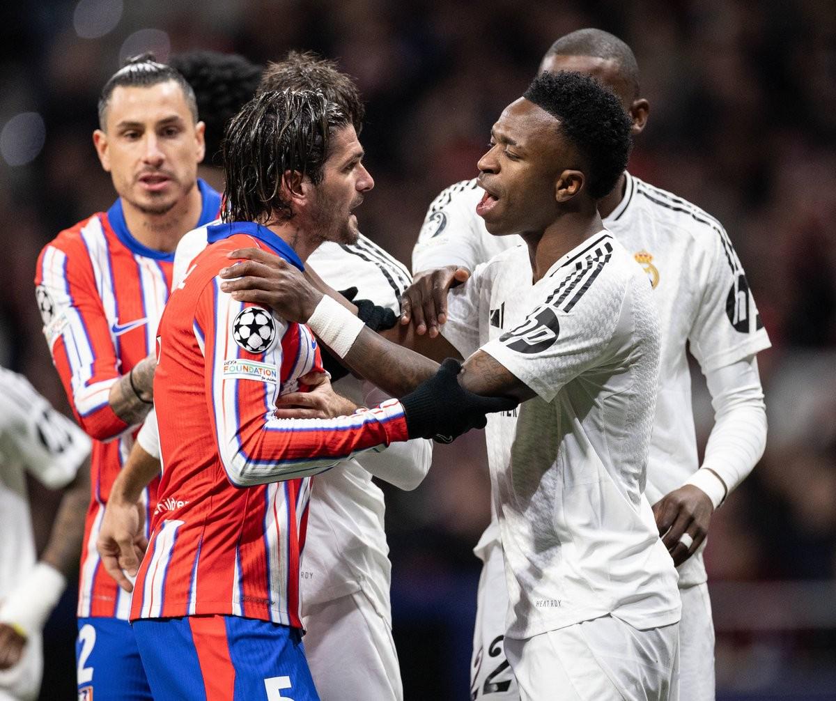 日本足协官方：将于11月6日13：00公布11月国家队大名单（日本足协将于11月6日13：00对外发布11月国家队名单）