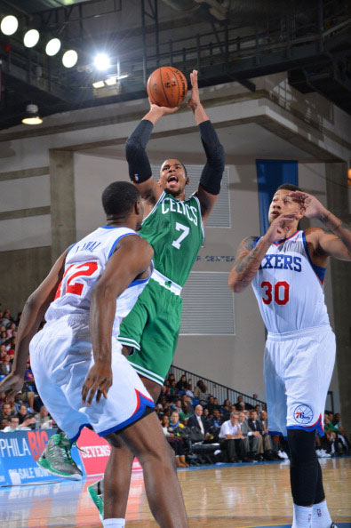 波切蒂诺：我们始终要尊重对手，关键是世界杯时保持最佳状态（波切蒂诺：尊重对手是原则，世界杯要以最佳状态出战）